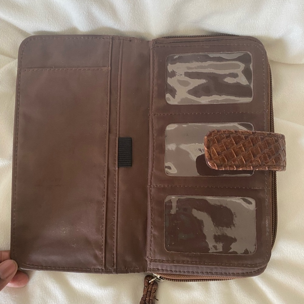 Wallet - Picture 4 of 5